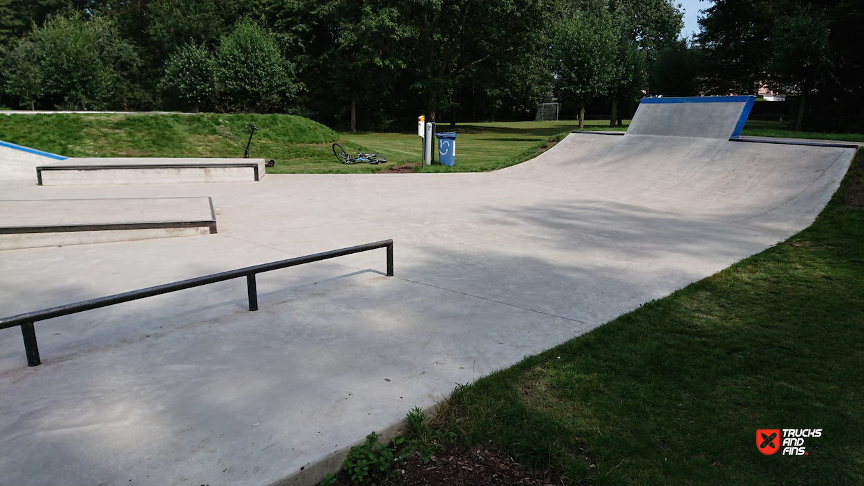 Hallaar skatepark